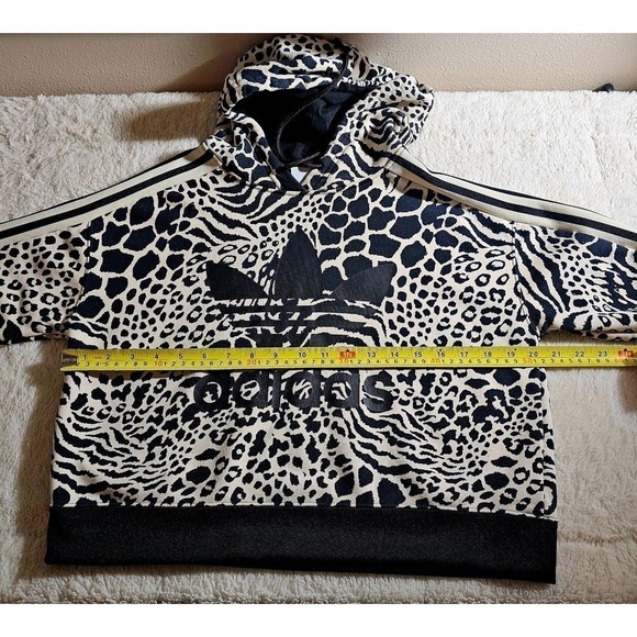 Adidas Leopard print hoodie Jacket‎ XS. Animal prints Croptop. Active. Sporty. - Picture 7 of 9